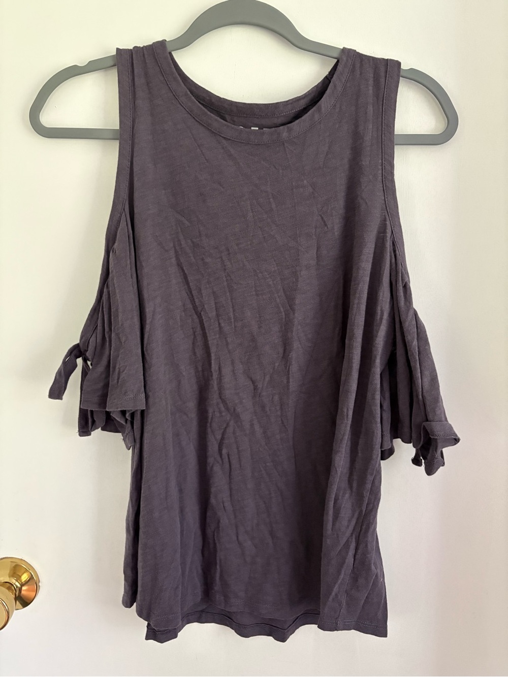 LOFT Women's Cold-Shoulder Tank in Charcoal